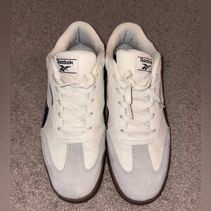 Reebok White and Gray Men's Shoes